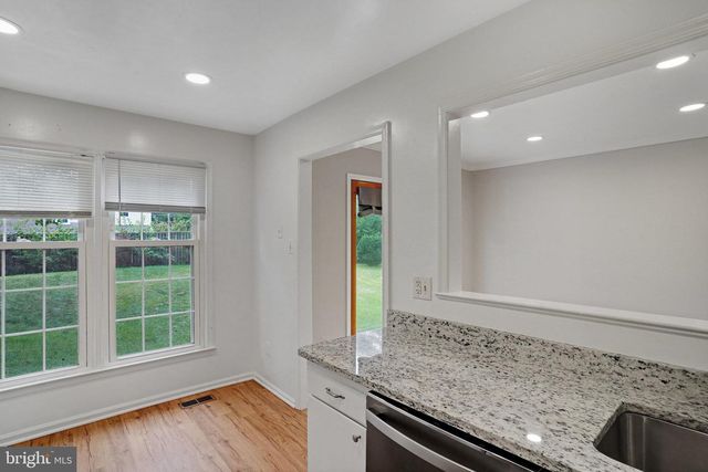 14623 LOCK DR, Centreville, VA 20120