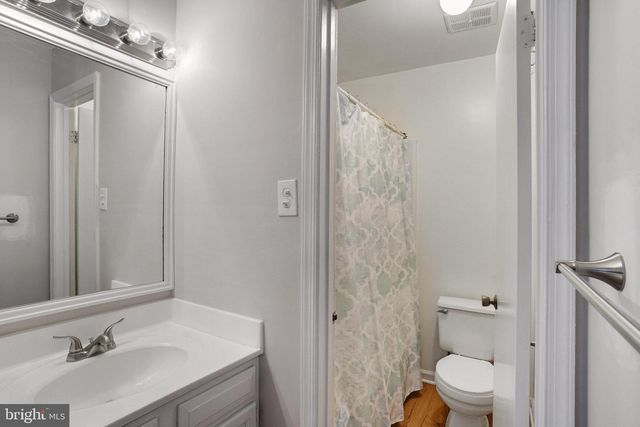 14623 LOCK DR, Centreville, VA 20120