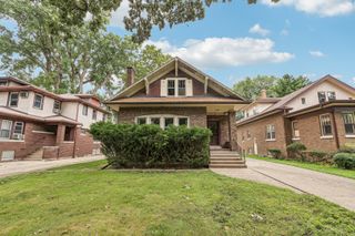 327 Keystone Avenue, River Forest, IL 60305