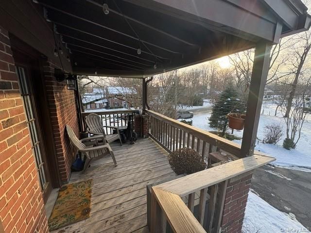 104 Woolsey Avenue 2, Glen Cove, NY 11542