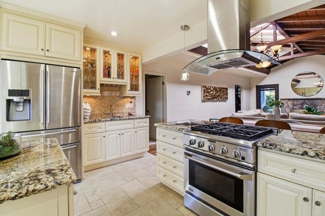 2044 Monroe Avenue, Belmont, CA 94002