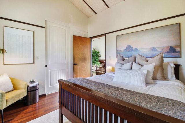 2044 Monroe Avenue, Belmont, CA 94002