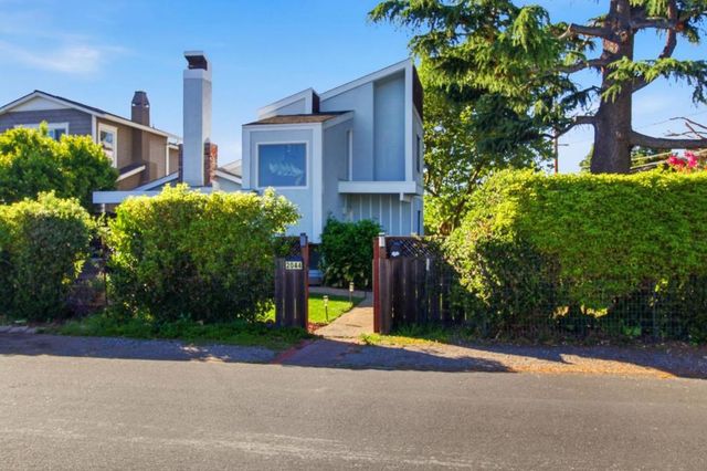 2044 Monroe Avenue, Belmont, CA 94002