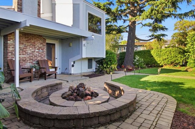 2044 Monroe Avenue, Belmont, CA 94002