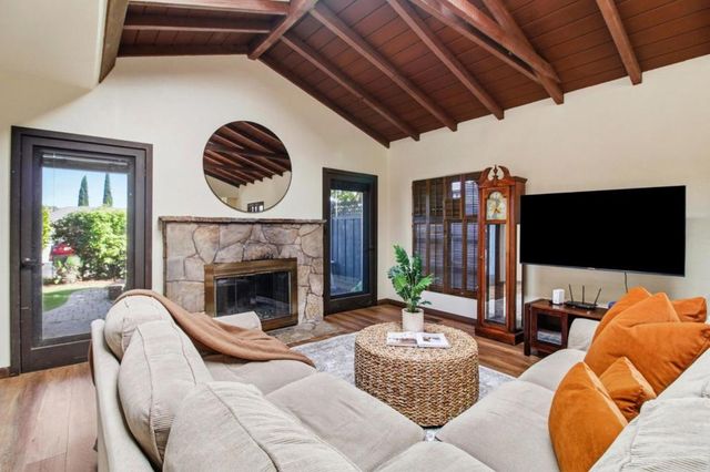 2044 Monroe Avenue, Belmont, CA 94002