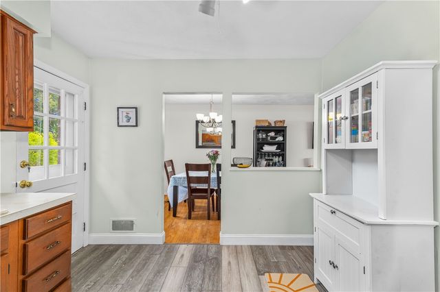 20 Namquid Drive, Middletown, RI 02842