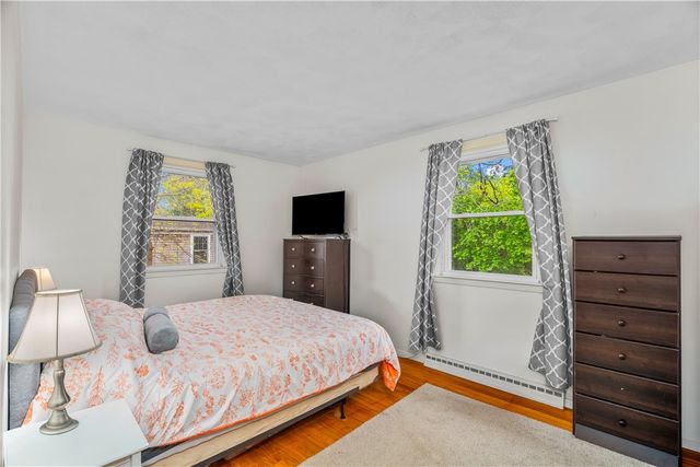 20 Namquid Drive, Middletown, RI 02842