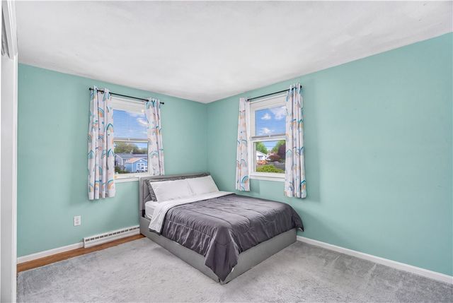 20 Namquid Drive, Middletown, RI 02842