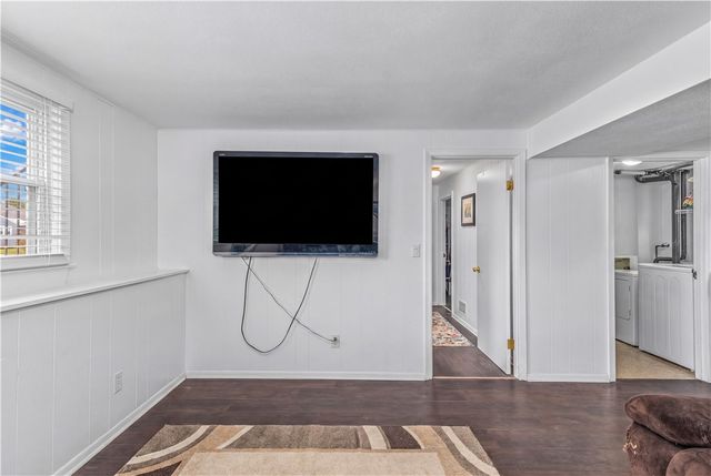 20 Namquid Drive, Middletown, RI 02842