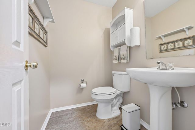 1024 Lockberry Court, Clayton, NC 27520