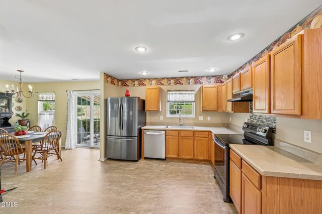 1024 Lockberry Court, Clayton, NC 27520