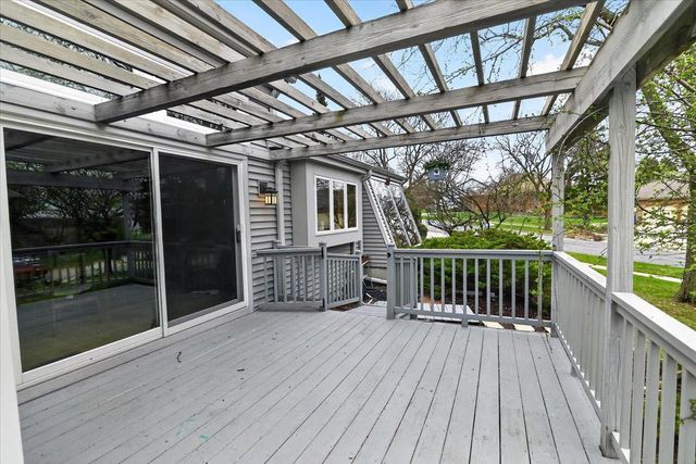 7738 Hillcrest Avenue, Middleton, WI 53562