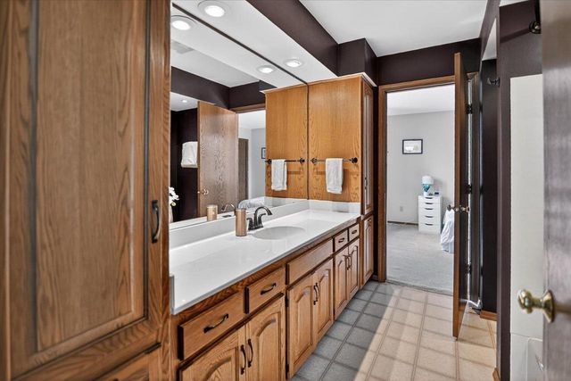 7738 Hillcrest Avenue, Middleton, WI 53562