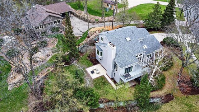 7738 Hillcrest Avenue, Middleton, WI 53562