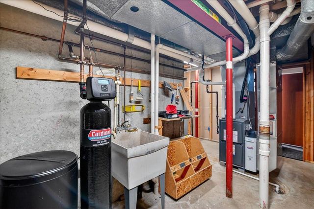 7738 Hillcrest Avenue, Middleton, WI 53562