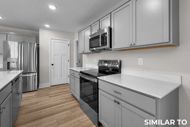 329 Veterans Boulevard, Knoxville, IA 50138