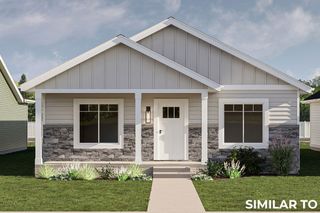 329 Veterans Boulevard, Knoxville, IA 50138