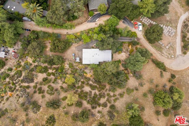 9738 Commerce Avenue, Tujunga (los Angeles), CA 91042