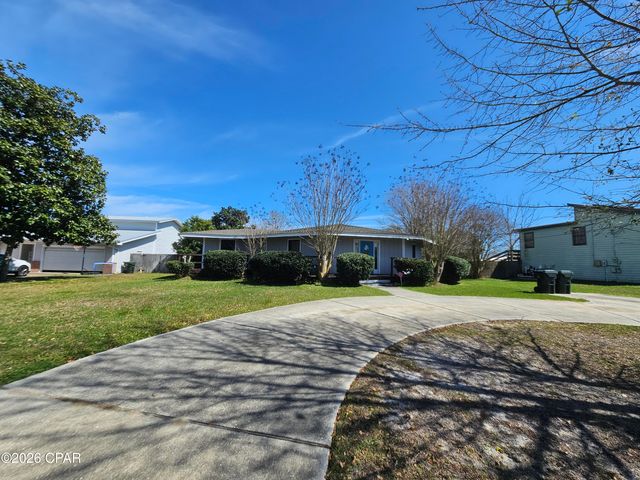 1107 Rhode Island Avenue, Lynn Haven, FL 32444