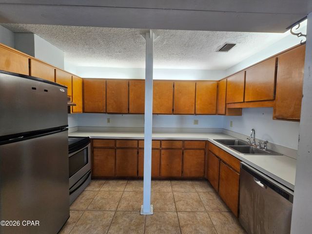 1107 Rhode Island Avenue, Lynn Haven, FL 32444