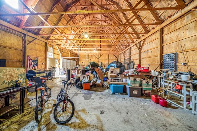 1990 Short Road, Thompson, OH 44086