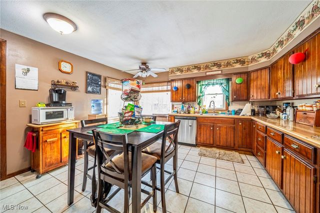 1990 Short Road, Thompson, OH 44086