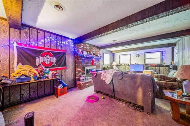 1990 Short Road, Thompson, OH 44086