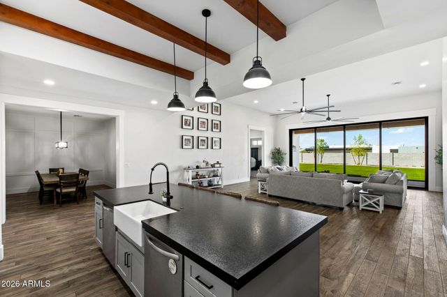 11186 W DOVE ROOST Road, Queen Creek, AZ 85144