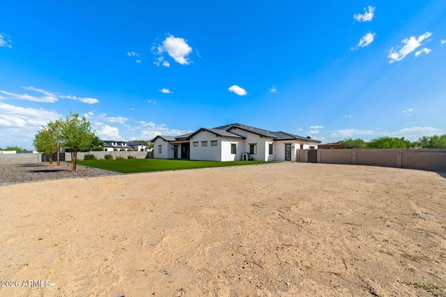 11186 W DOVE ROOST Road, Queen Creek, AZ 85144