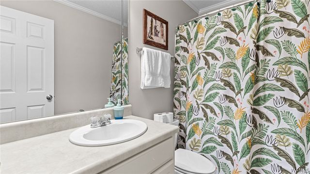 2000 Lenox, Tuscaloosa, AL 35405