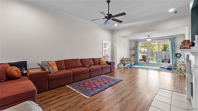 2000 Lenox, Tuscaloosa, AL 35405