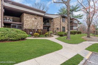 168 Amberly Drive D, Manalapan, NJ 07726