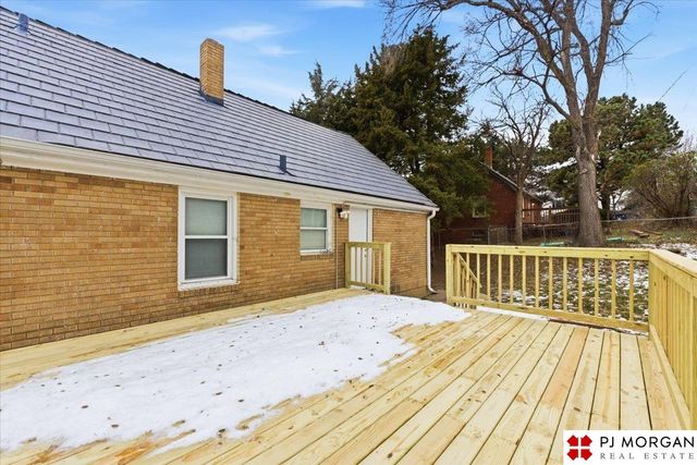 6712 Blondo Street, Omaha, NE 68104