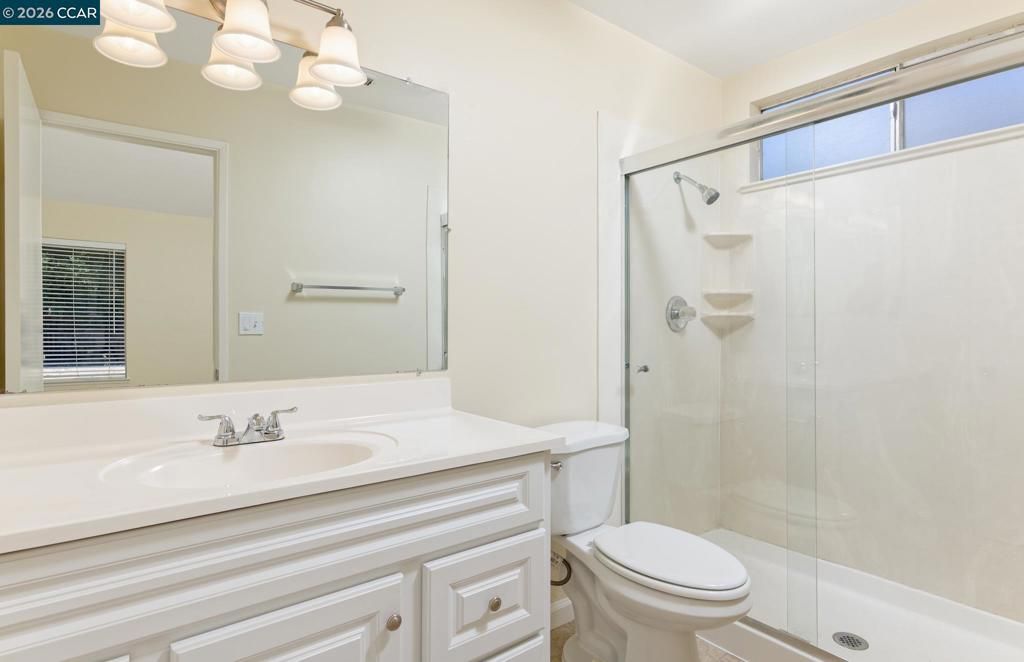 Image 7 of property listing at 1200 Skyline Dr, Vallejo, CA 94591