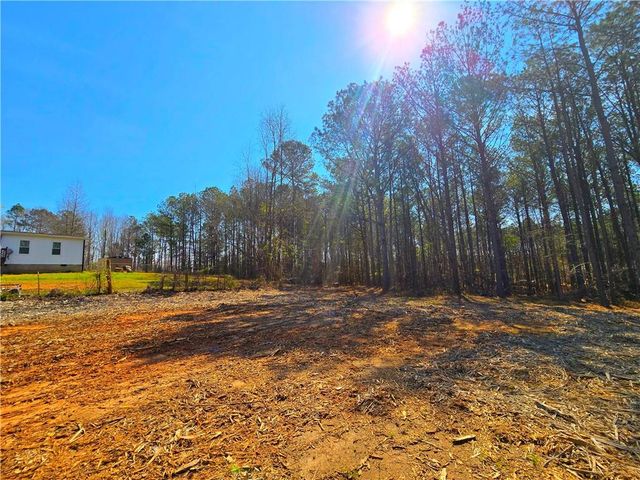 2001 Rocky Creek Road, Mansfield, GA 30055