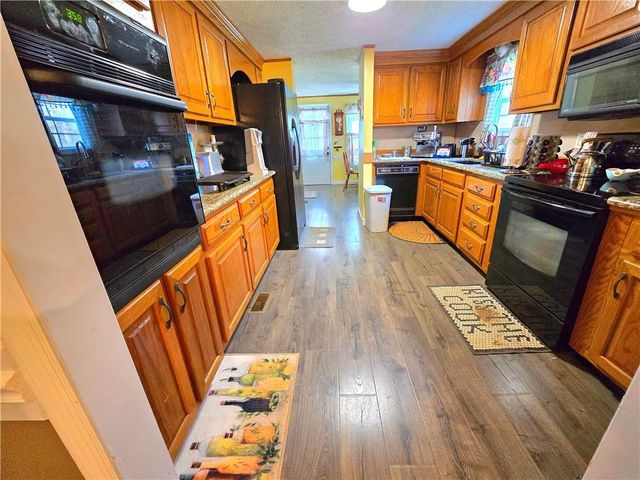 2001 Rocky Creek Road, Mansfield, GA 30055