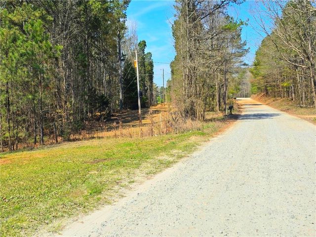 2001 Rocky Creek Road, Mansfield, GA 30055