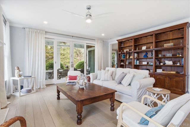 12 Terry Dr., Shelter Island, NY 11964