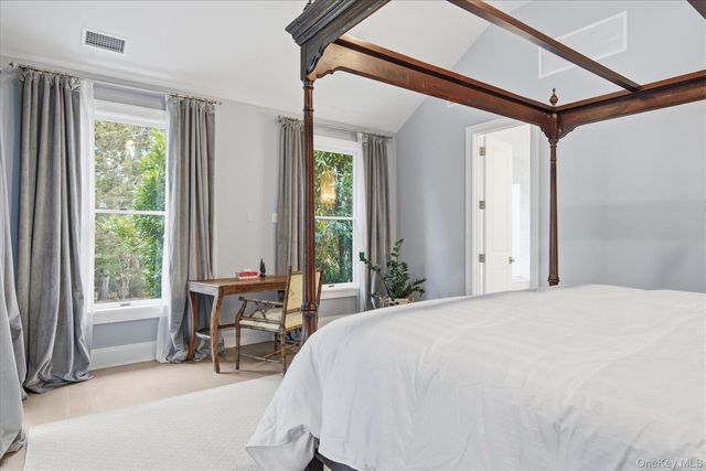 12 Terry Dr., Shelter Island, NY 11964