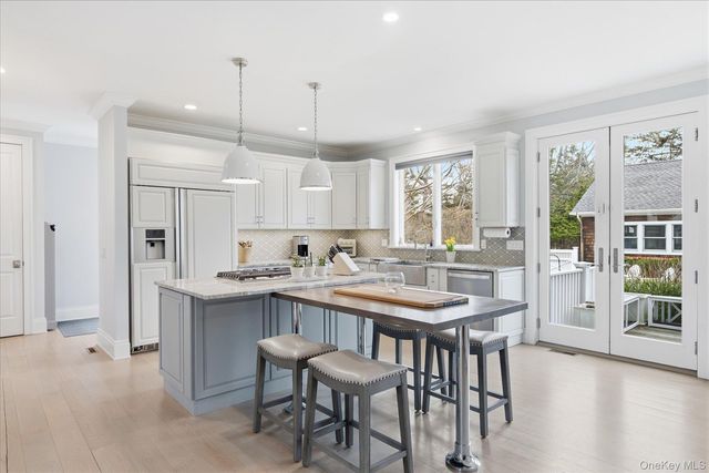 12 Terry Dr., Shelter Island, NY 11964