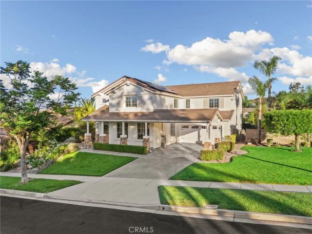 1602 Spyglass Drive, Corona, CA 92883