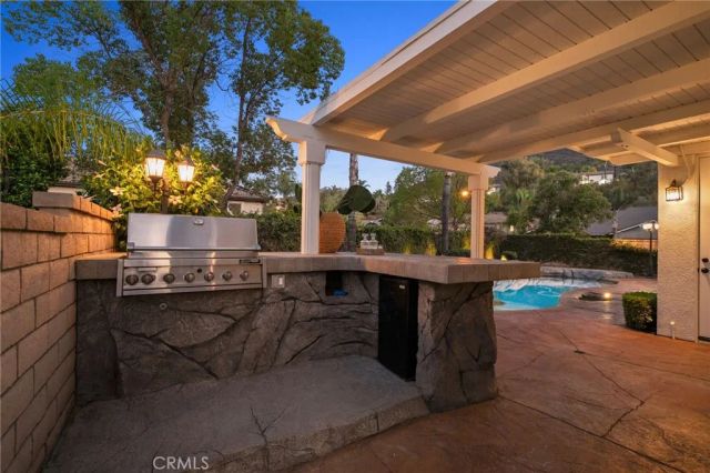 1602 Spyglass Drive, Corona, CA 92883