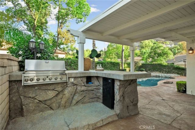 1602 Spyglass Drive, Corona, CA 92883