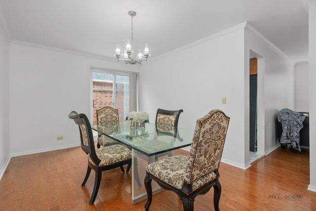 1111 S Waukegan Road 4, Lake Forest, IL 60045