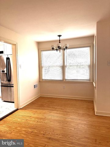 122 ELIZABETH ST, Millersville, PA 17551