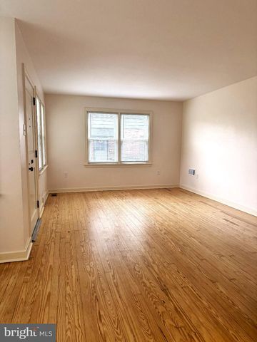 122 ELIZABETH ST, Millersville, PA 17551
