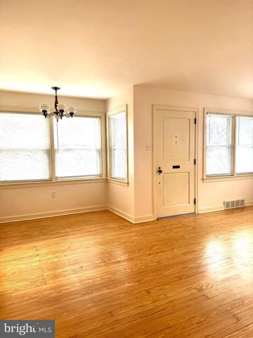122 ELIZABETH ST, Millersville, PA 17551
