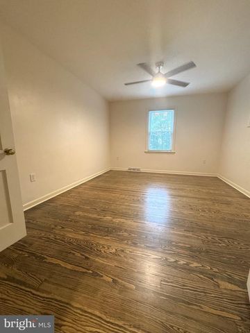 122 ELIZABETH ST, Millersville, PA 17551