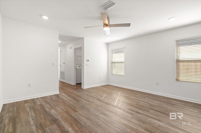 8676 Summer Bay Lane, Foley, AL 36535