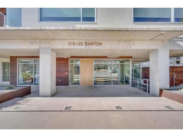 210 Lee Barton DR 411, Austin, TX 78704